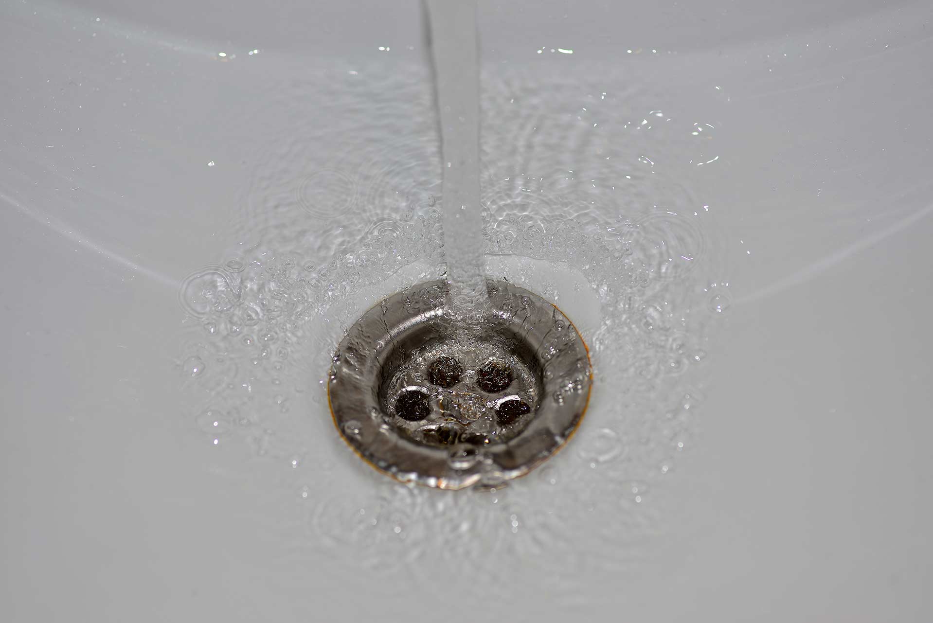 A2B Drains provides services to unblock blocked sinks and drains for properties in Tipton.